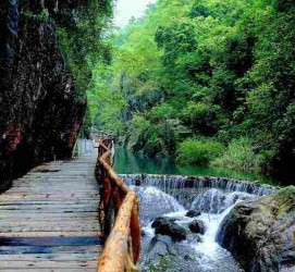 固安周边旅游(周边旅游景区哪里好玩)