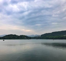 固安杭州自助游(杭州自助游旅游攻略)