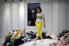 固安兼职模特试衣服(兼职做试衣模特好吗)