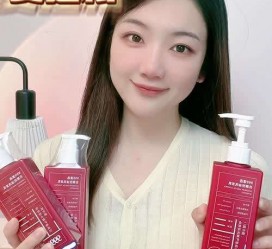 固安兼职模特琪琪茅厕在线(2女孩下班回家被多须眉当街殴打)