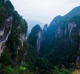 固安伴游中国带你去湘西(湘西跟团旅游)