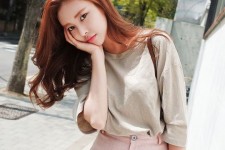 固安韩国女模特(韩国女模特泳装表寅)