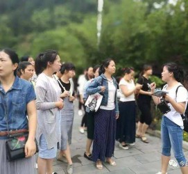 固安中国的曲男伴游的简单介绍