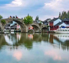 固安上海旅游攻略(上海旅游攻略手抄报)