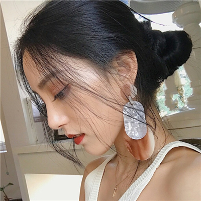 固安伴游女生张悦然的资料