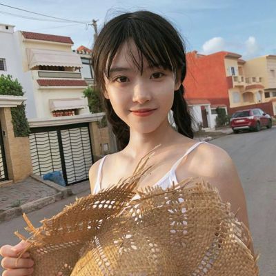 固安伴游女生李梓萱的资料