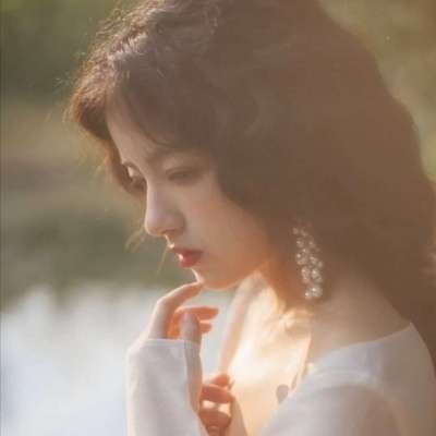固安伴游女生雷花蕊的资料