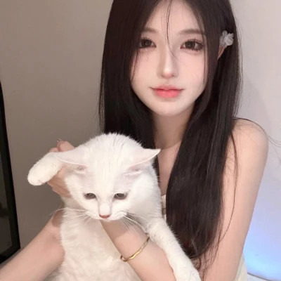 固安伴游女生陈露晞的资料