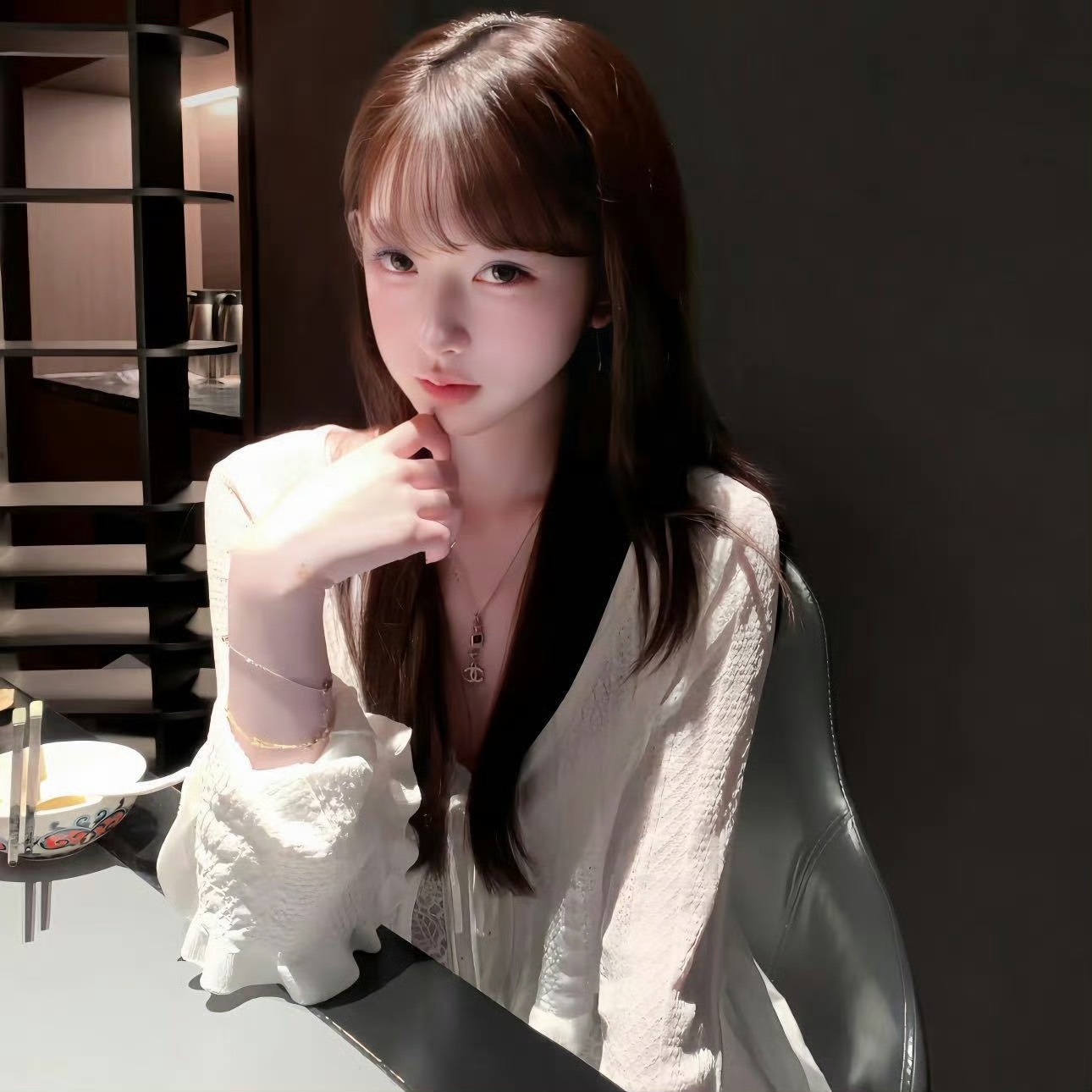 固安伴游女生苏菲亚的资料