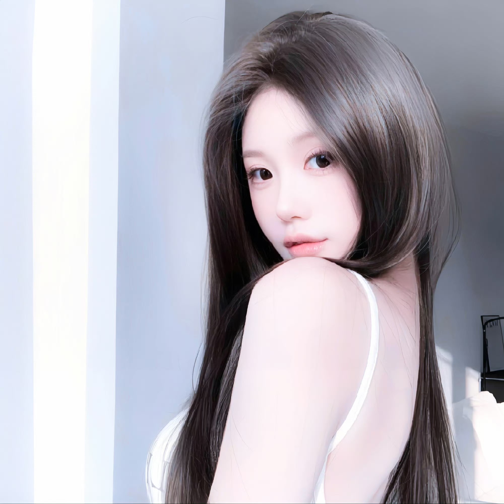 固安伴游女生林雅的资料