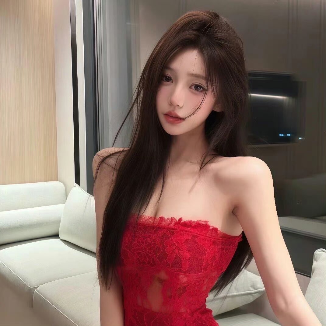 伴游女生杨若涵的资料