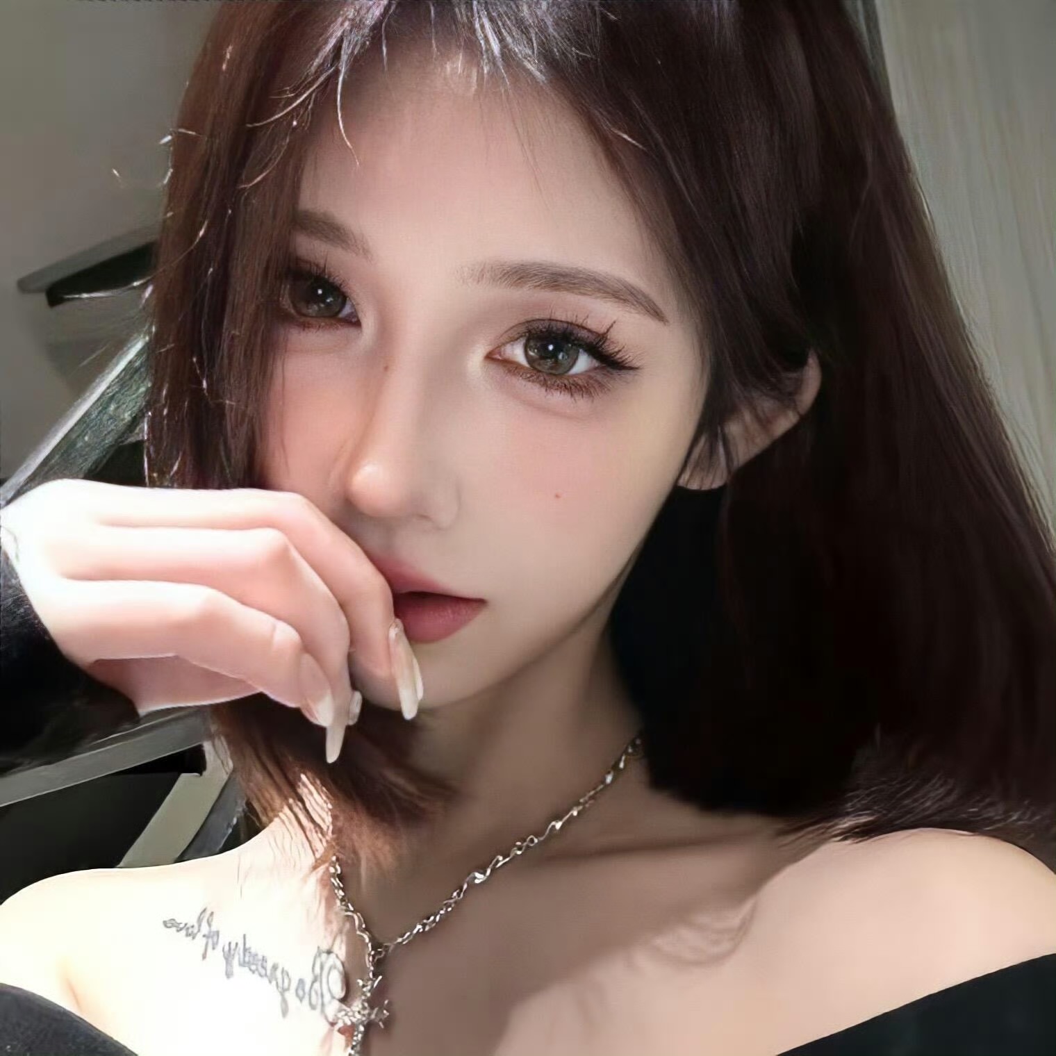 伴游女生蔡书瑶的资料